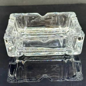 زیر سیگاری کریستال مربعی