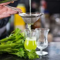 اندازه استکان پایه دار پاشاباغچه مدل گالا