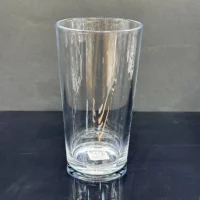 لیوان شربت خوری بشکه ای ساده از بالا